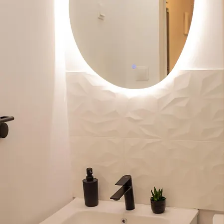Aradului - Premiere, Modern Apartment